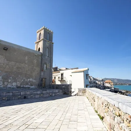 Casa Cielo Blu شقة تْشيفالو